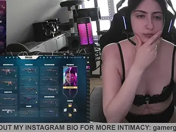 Stripchat Adult Webcams of Gamergirl-Linela