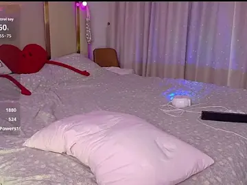 Stripchat Live Sex of Icerebel