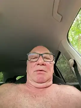 Stripchat Live Sex Cam of biggandybig