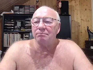 Stripchat Best Webcam of biggandybig