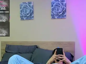 Stripchat Watch Live Sex Cams of stormytt_