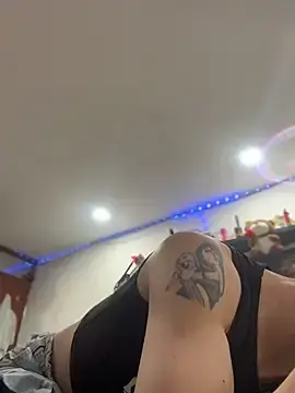 Stripchat Nude Webcam of stormytt_