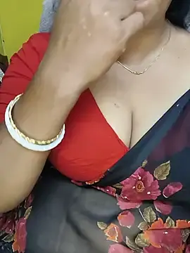 Stripchat Sex Cam of Kritika_21