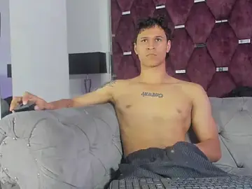 Stripchat Sex Chat of TonyBenedetti