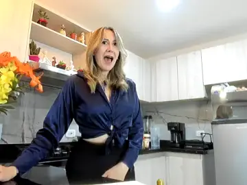 Stripchat Sex Chat of ashleymilf_1