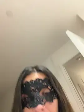 Stripchat Live Sex Cam of GirlNextDoorBianca