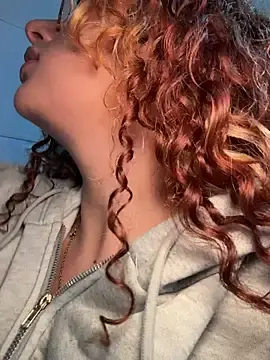 Stripchat Live Sex Cam of Joyce-fire