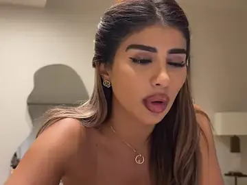 Stripchat Nude Webcam of ArabicBarbie