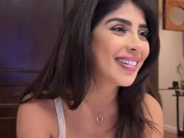 Stripchat Watch Live Sex Cams of ArabicBarbie
