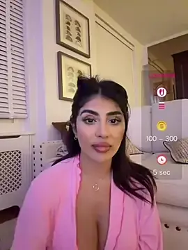 Stripchat Nude Webcam of ArabicBarbie
