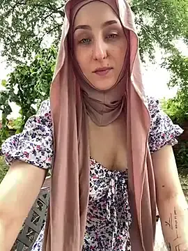 Stripchat Adult Webcam of FlexibleDoll_