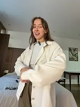 Stripchat Sex Cam of FlexibleDoll_