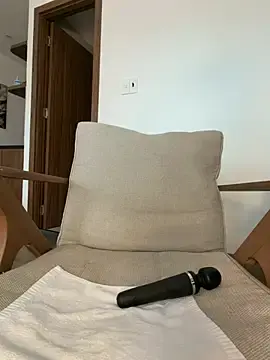 Stripchat Live Porn of FlexibleDoll_