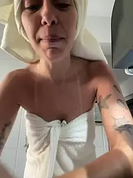 Stripchat Watch Live Sex Cams of Gipoltergeist