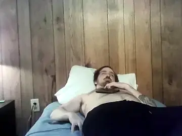 Stripchat Sex Cam of WyattL96