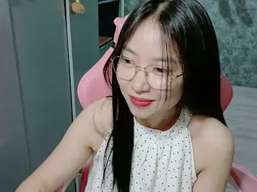 Stripchat Sex Cam of Linne6789