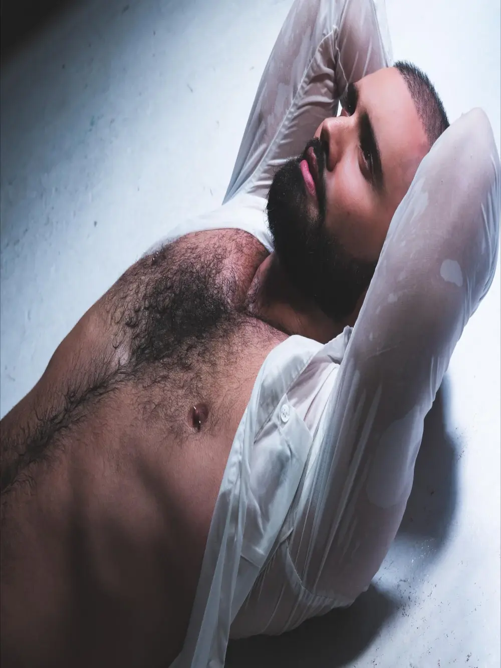 alex_wolf_