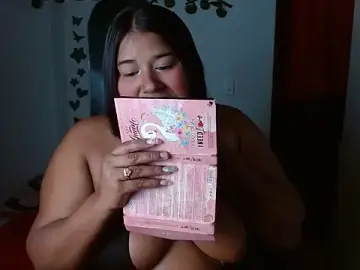 Stripchat Best live sex cam show of Ebony_luna