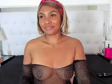 Stripchat Best live sex cam show of Isla_Scott