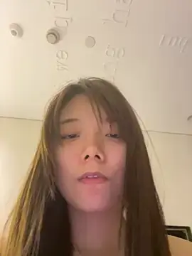 Stripchat Free Live Porn of Puting_q