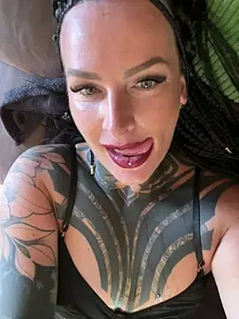 Stripchat Live Porn of KathaleaNoir