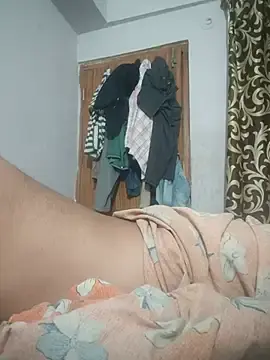 Stripchat Free Live Porn of vardh0071