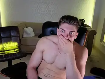 Stripchat Nude Webcam of MaxKaiden