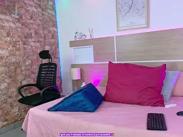 Stripchat Best live sex cam show of KAROL-SCOTT