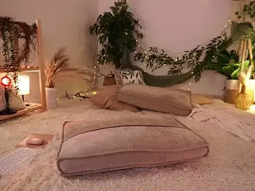 Stripchat Free Porn Cam of ScarletBlaze