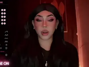 Stripchat Free Live Porn of madam_agnes1
