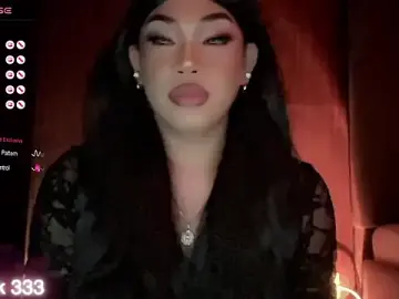 Stripchat Free Porn Cam of madam_agnes1