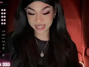 Stripchat Free Live Porn of madam_agnes1