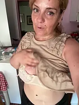 Stripchat Watch Live Sex Cams of Sunbelxx