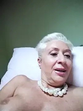 Stripchat Adult Video Chat of divinaerotica