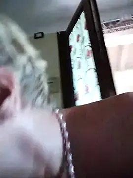 Stripchat Nude Webcam of divinaerotica