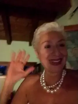 Stripchat Live Sex of divinaerotica