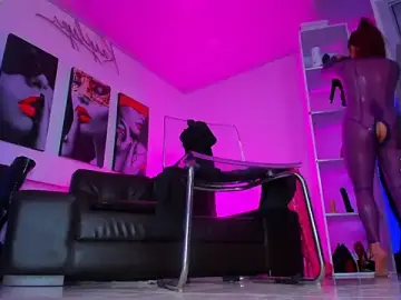 Stripchat Free Porn Cam of kayilyn
