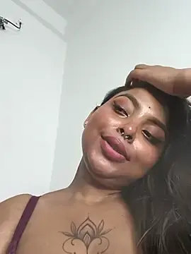 Stripchat Free Live Porn of OpposedLoom