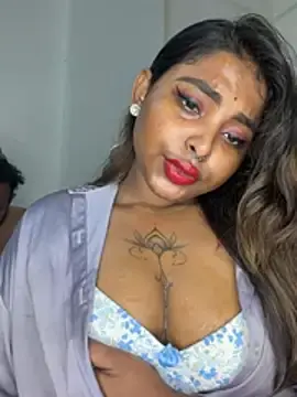 Stripchat Free Live Porn of OpposedLoom