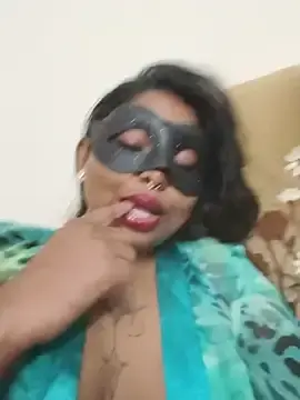 Stripchat Free Porn Cam of OpposedLoom