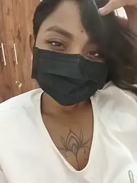 Stripchat Free Live Porn of OpposedLoom