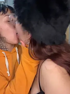 Stripchat Live Sex of Abrildqquino