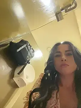 Stripchat Free Porn Cam of CrazzyChicks