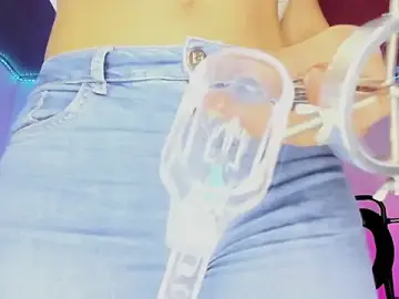 Stripchat Watch Live Sex Cams of karol_stom