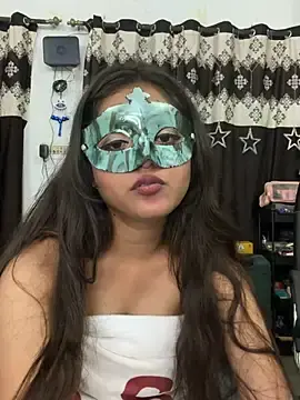 Stripchat Watch Live Sex Cams of pooja_sexy79