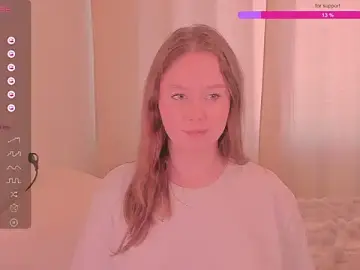 Stripchat Live Sex of kira_lm