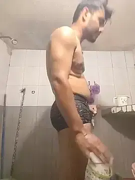 Stripchat Watch Live Sex Cams of Alphabull4u