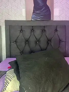Stripchat Live Sex of Selena_fox24