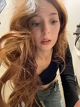 Stripchat Best live sex cam show of LilluKatten