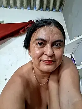 Stripchat Private Sex Chat of Horny-Mommy-Dirty